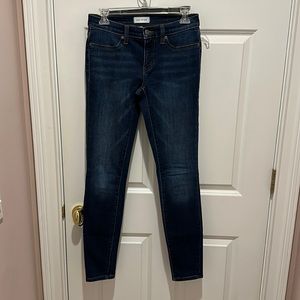 Lila Ryan skinny jeans dark wash size 27/4. Excellent condition.